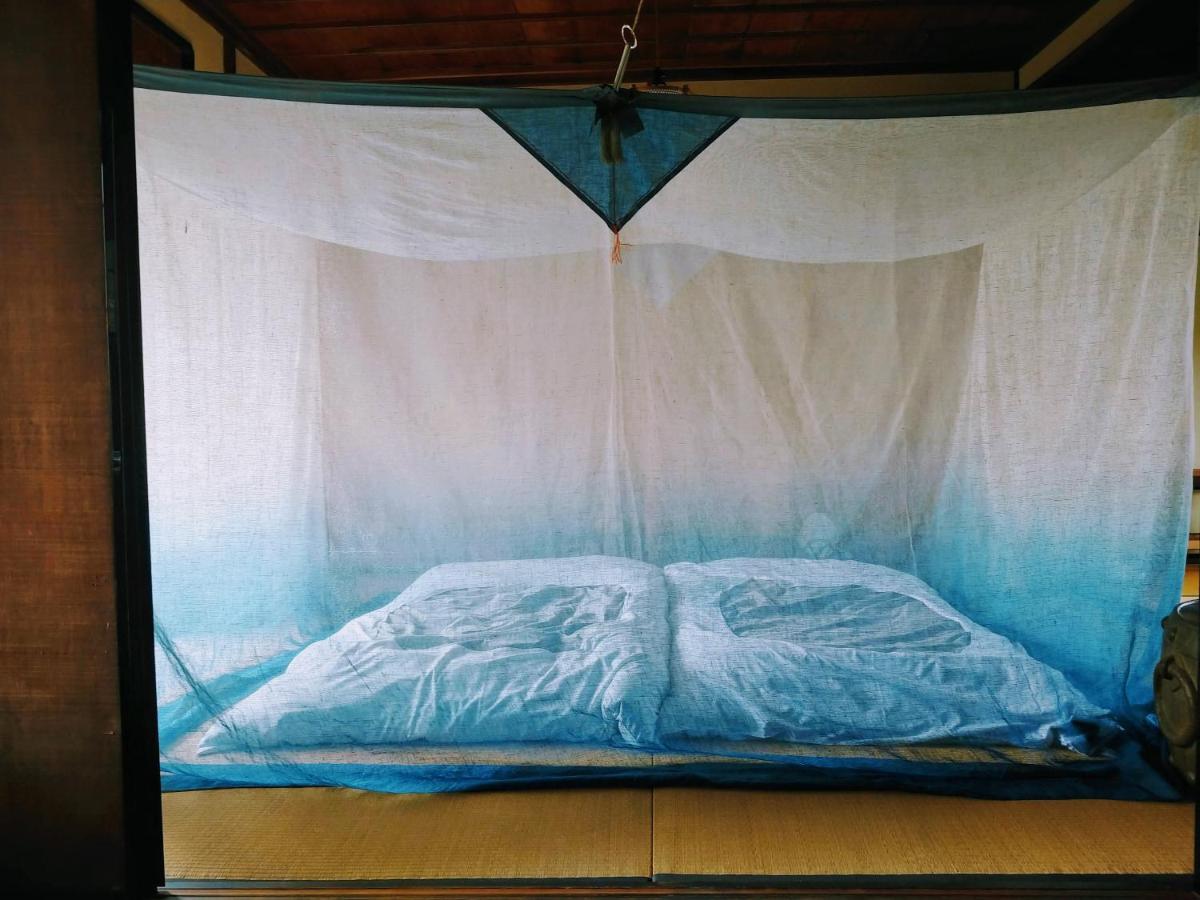 旧鈴木邸 女性専用 Apartment Matsuyama  Ngoại thất bức ảnh