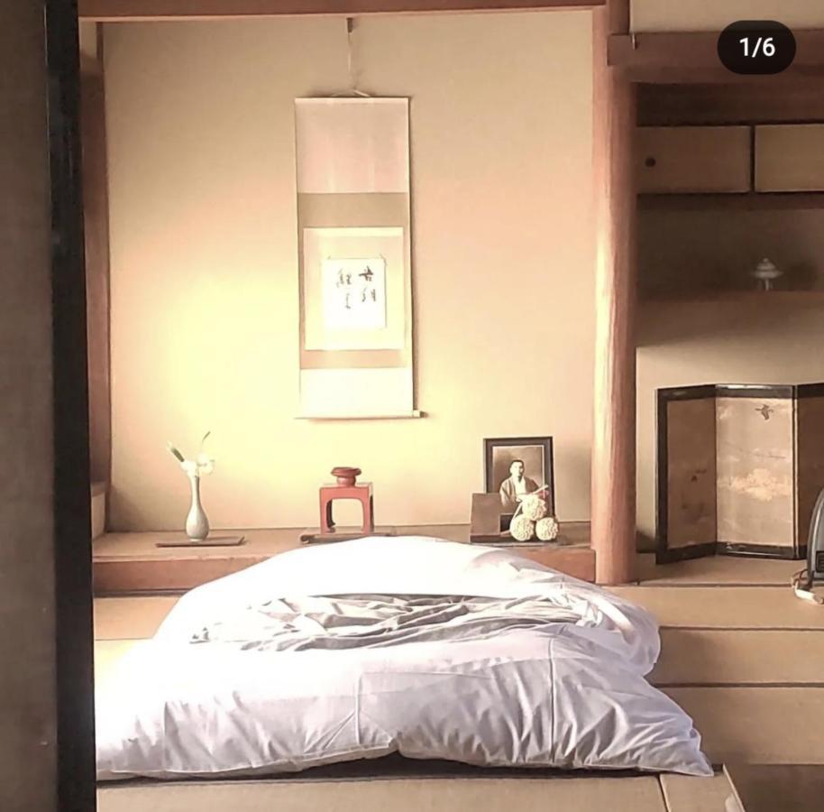 旧鈴木邸 女性専用 Apartment Matsuyama  Ngoại thất bức ảnh